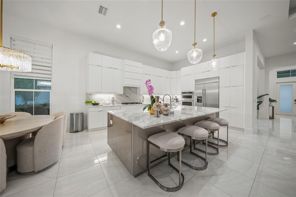 16903 VERONA PLACE, LAKEWOOD RANCH, FL — photo 5 of 30