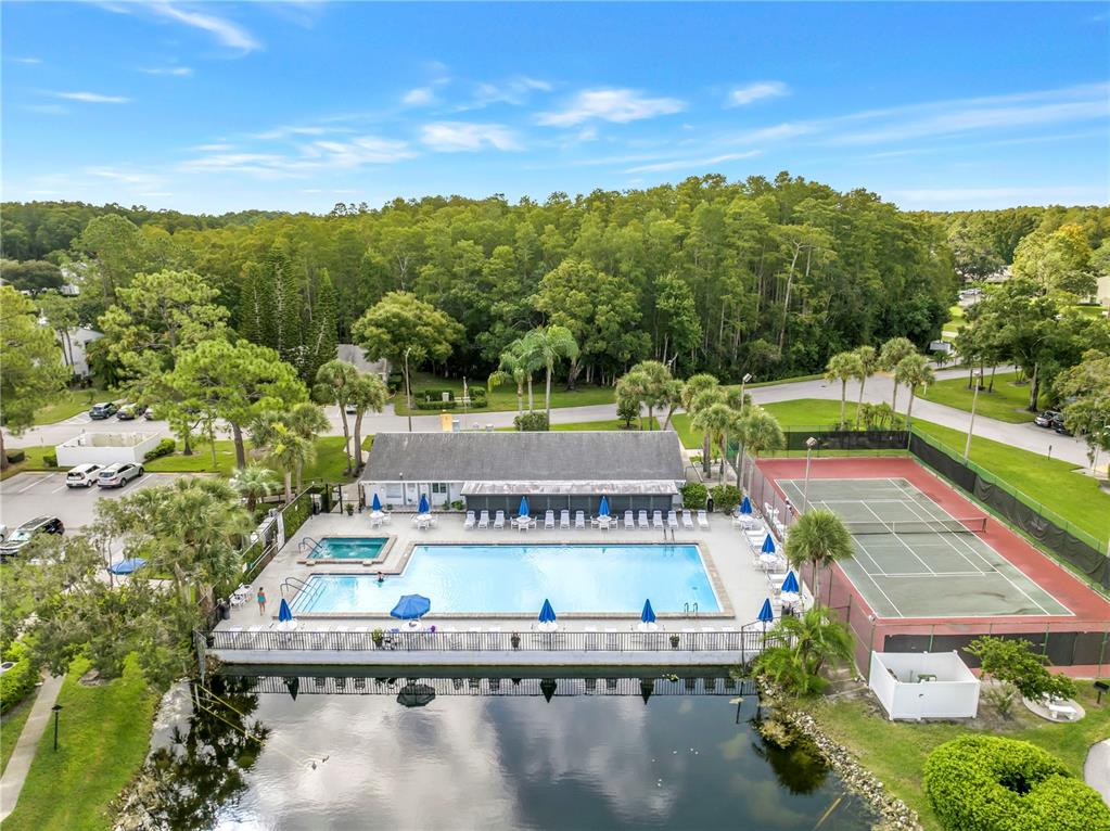 1290 PINE RIDGE CIRCLE E UNIT G2, TARPON SPRINGS, FL — photo 4 of 30