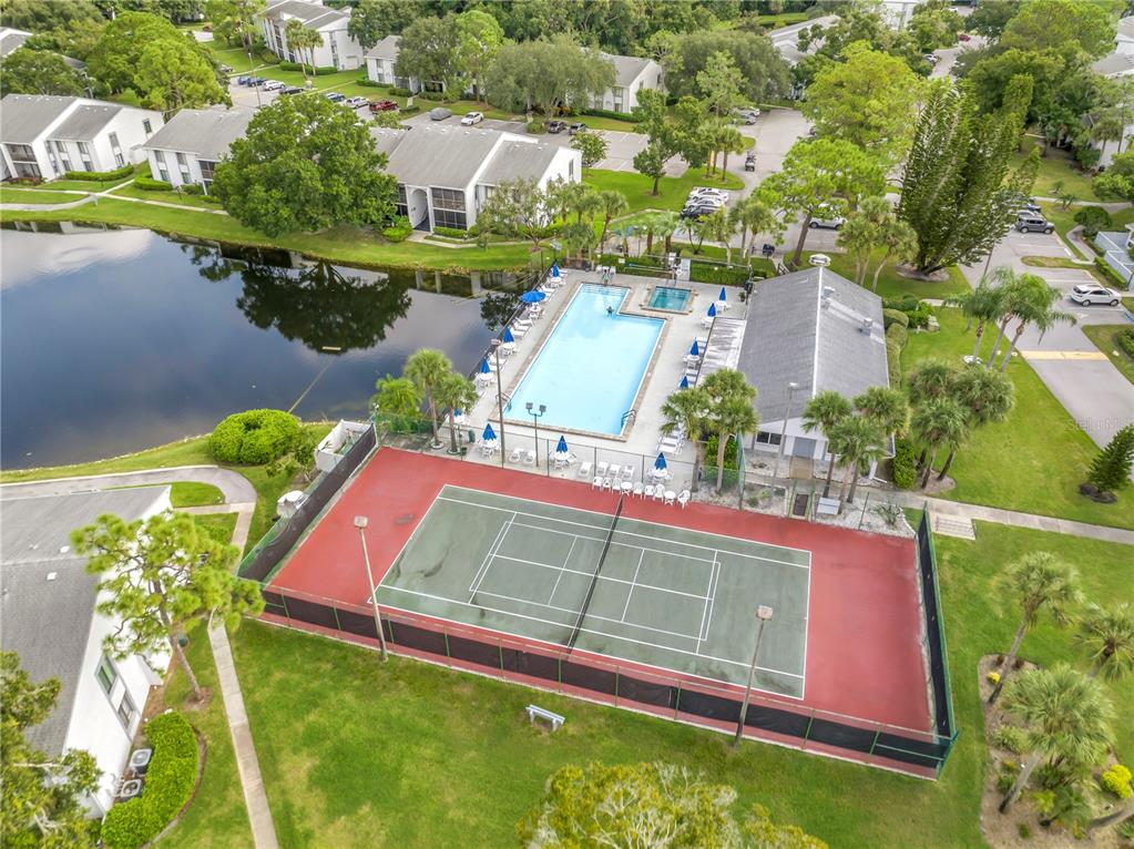 1290 PINE RIDGE CIRCLE E UNIT G2, TARPON SPRINGS, FL — photo 5 of 30