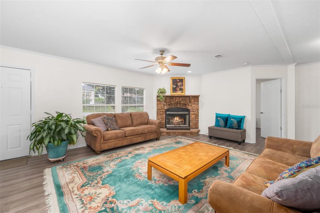 12923 NW 151ST ROAD, ALACHUA, FL — photo 3 of 16