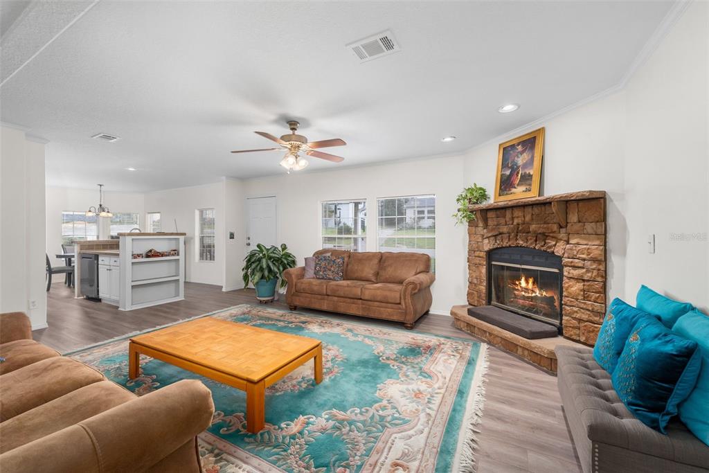 12923 NW 151ST ROAD, ALACHUA, FL — photo 4 of 16