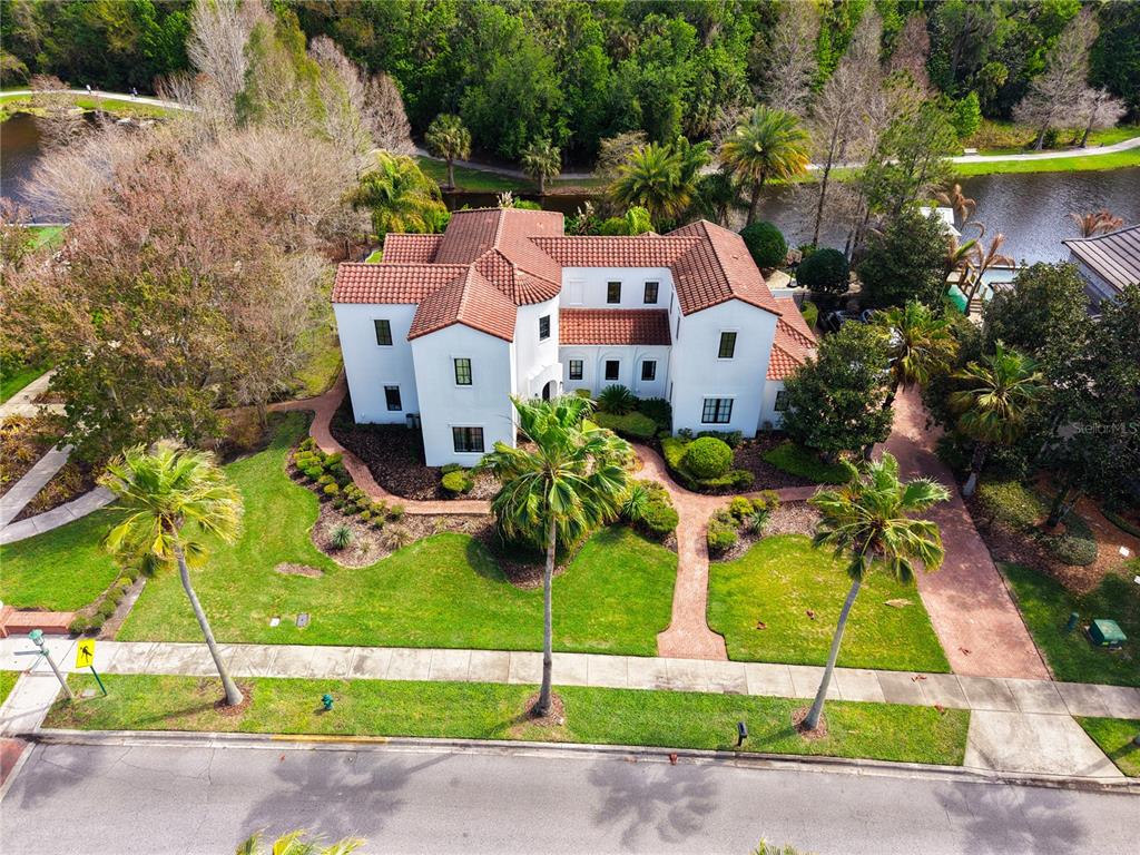 719 EASTLAWN DRIVE