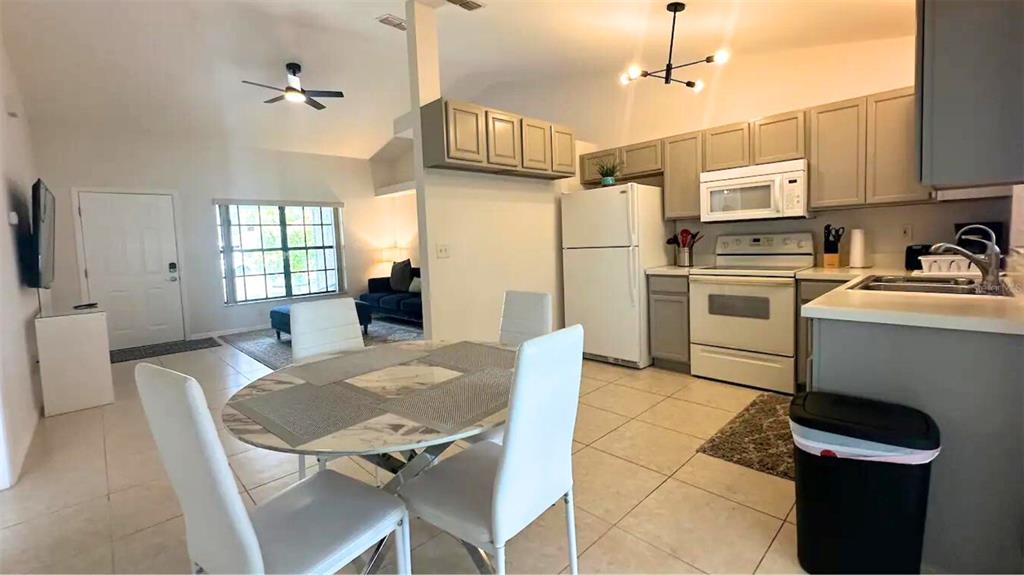 13248 HELM STREET, LARGO, FL — photo 5 of 23