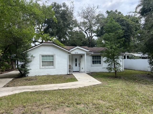 1616 E MARKS DRIVE