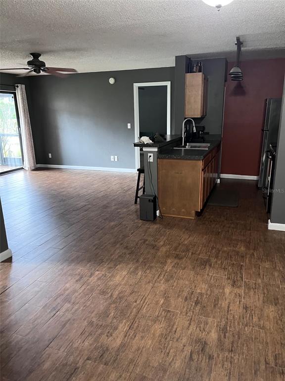 2050 HUNTERS GLEN DRIVE UNIT 614, DUNEDIN, FL — photo 5 of 24