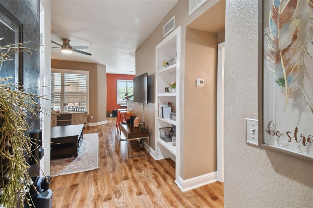 2010 E PALM AVENUE UNIT 14209, TAMPA, FL — photo 4 of 30