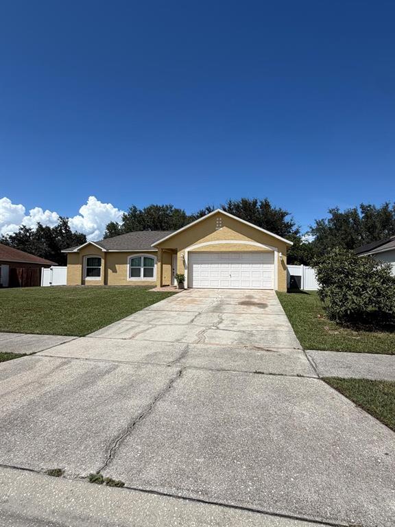 316 BRIMMING LAKE ROAD, MINNEOLA, FL — photo 2 of 29