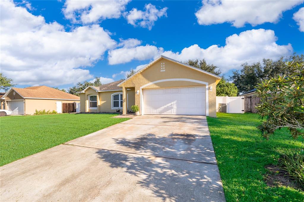 316 BRIMMING LAKE ROAD, MINNEOLA, FL — photo 4 of 29