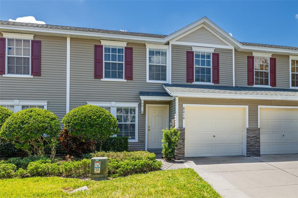 8010 THOROUGHBRED LOOP