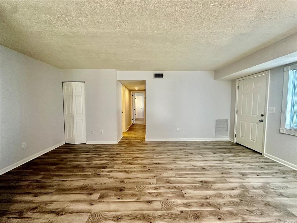 606 PAVARE COURT UNIT 606, WINTER HAVEN, FL — photo 4 of 15