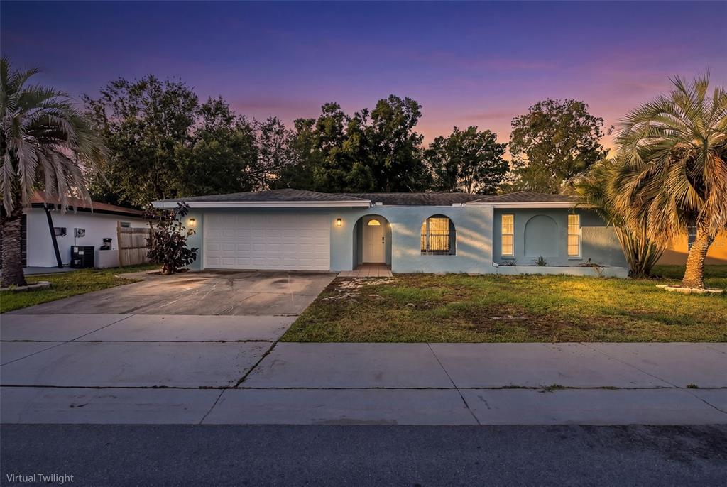 1815 DRIFTWOOD CIRCLE S