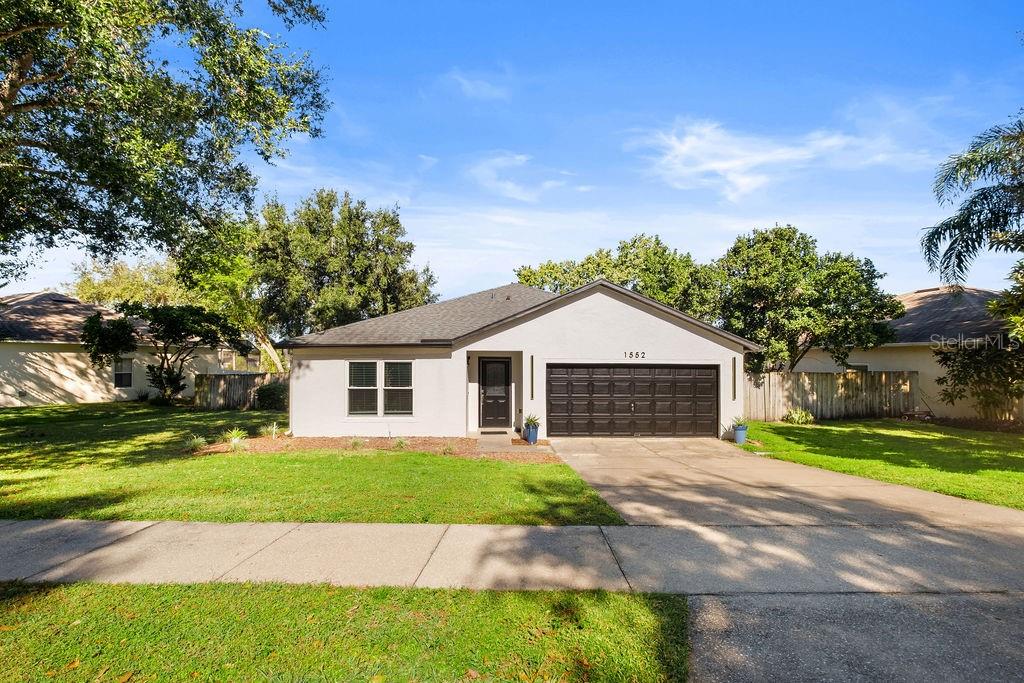 1552 WHOOPING DRIVE