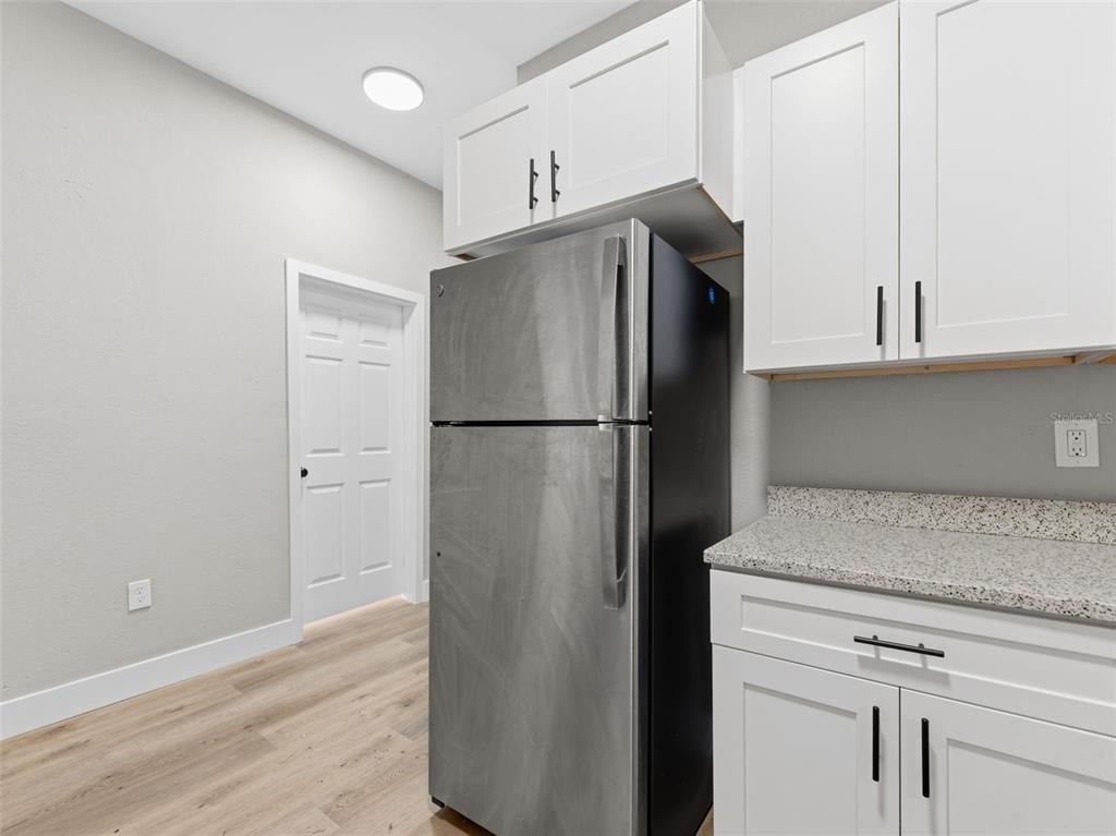 1740 W CHERRY STREET, TAMPA, FL — photo 5 of 26
