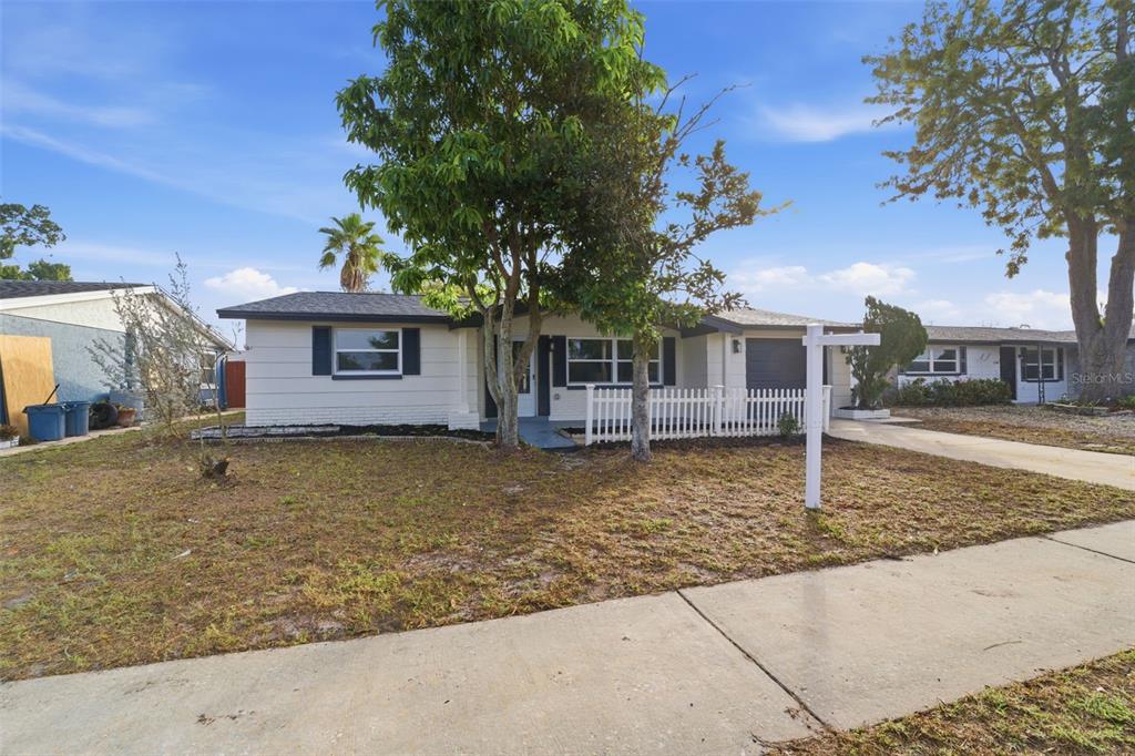 1200 GRAND BOULEVARD