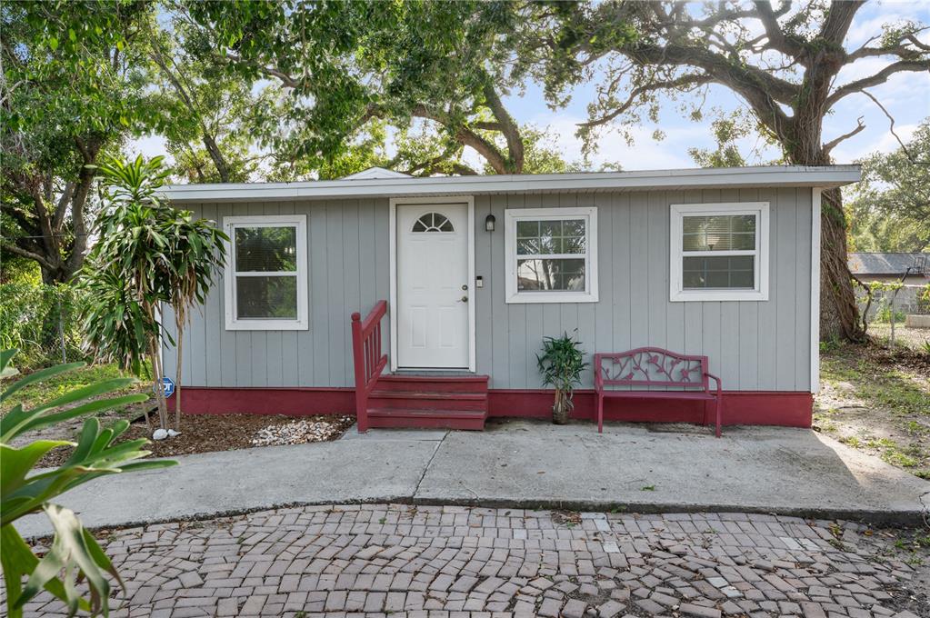 2005 GILLESPIE AVENUE