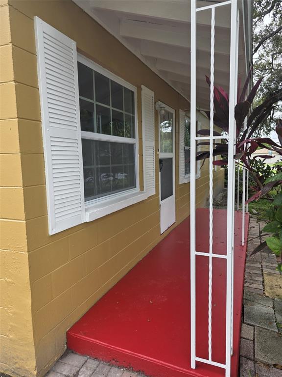 2103 N HAROLD AVENUE, TAMPA, FL — photo 2 of 24