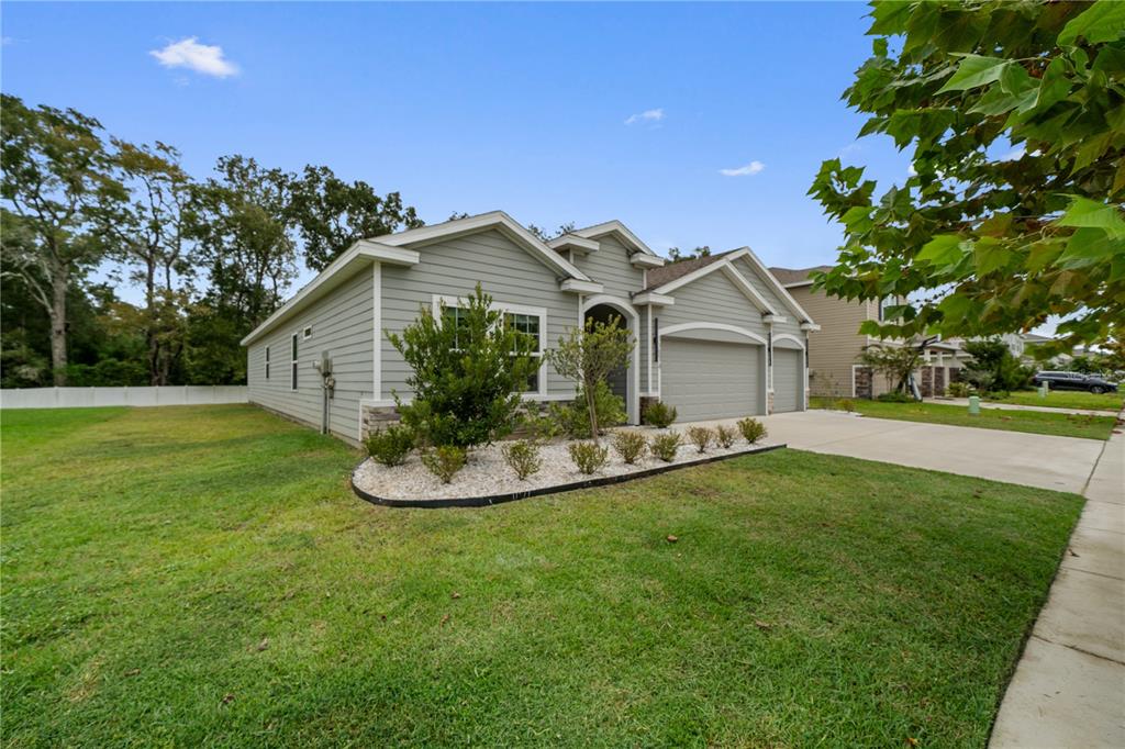 17574 NW 173RD ROAD, ALACHUA, FL — photo 2 of 30