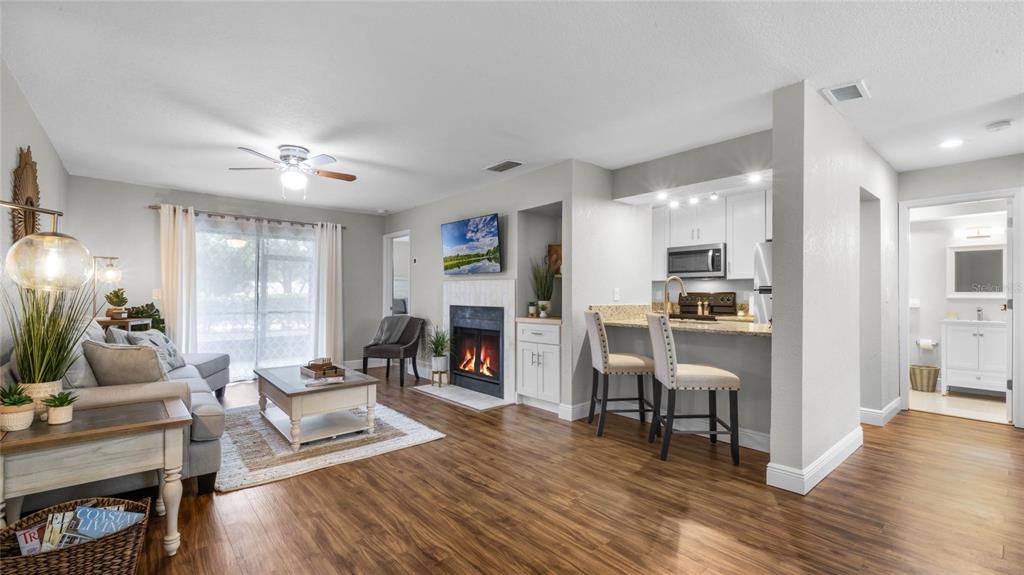 524 SUN VALLEY VILLAGE UNIT 105, ALTAMONTE SPRINGS, FL — photo 2 of 30
