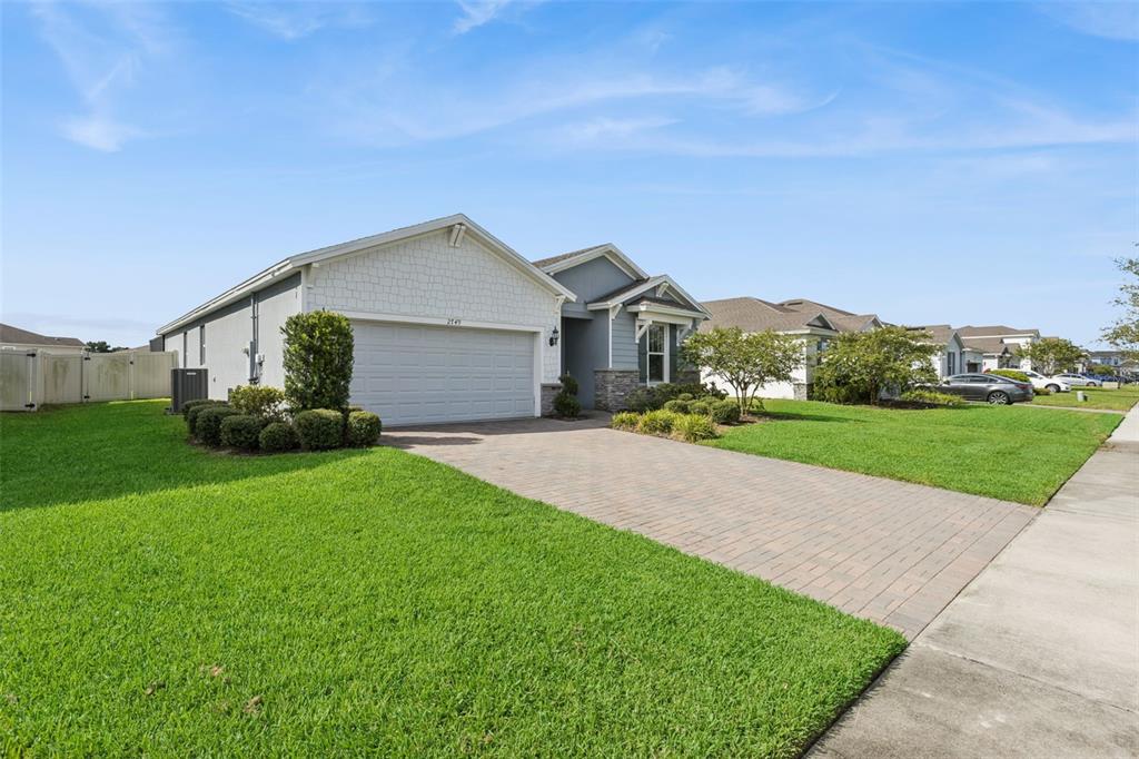 2749 HILLTOP LOOP, APOPKA, FL — photo 2 of 30