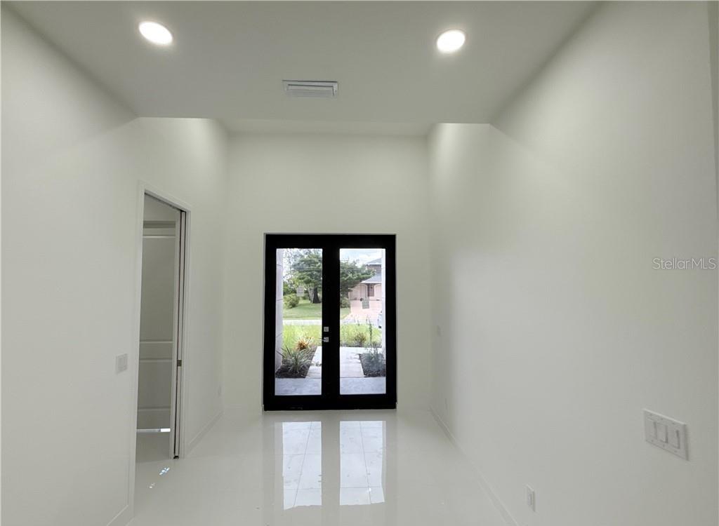 2418 NW 25TH STREET, CAPE CORAL, FL — photo 5 of 30