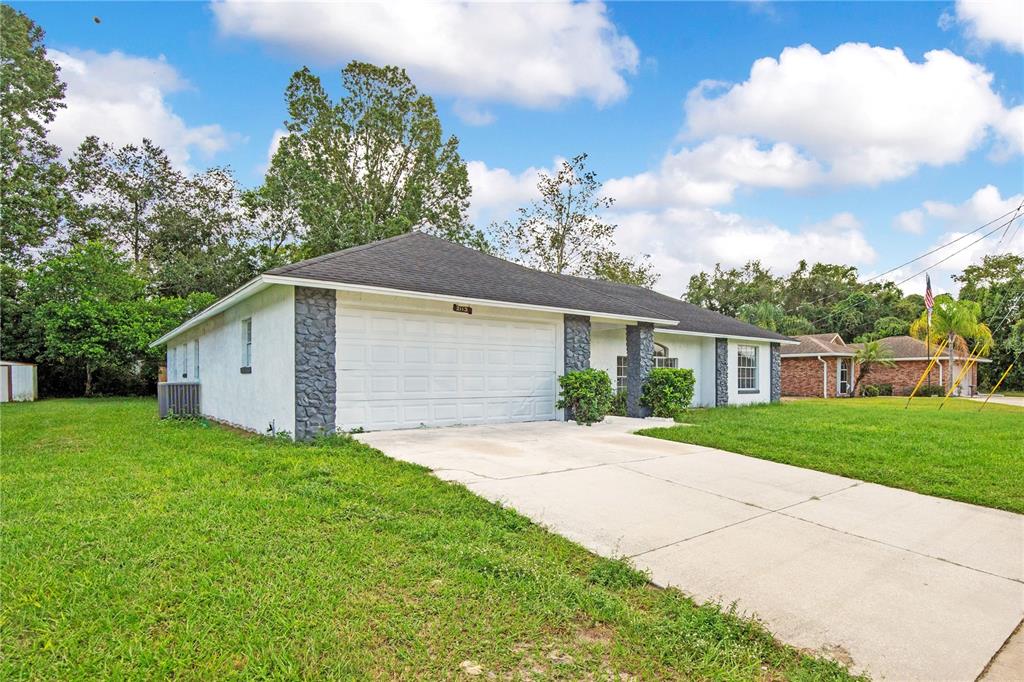 2113 N NORMANDY BOULEVARD, DELTONA, FL — photo 4 of 38
