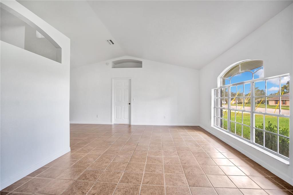 2113 N NORMANDY BOULEVARD, DELTONA, FL — photo 5 of 38