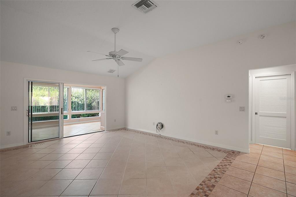 1856 POPPY CIRCLE, THE VILLAGES, FL — photo 4 of 30