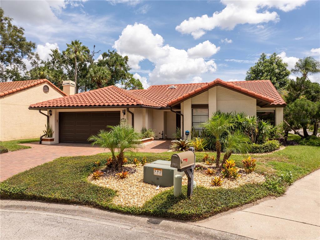7902 S MARBELLA COURT