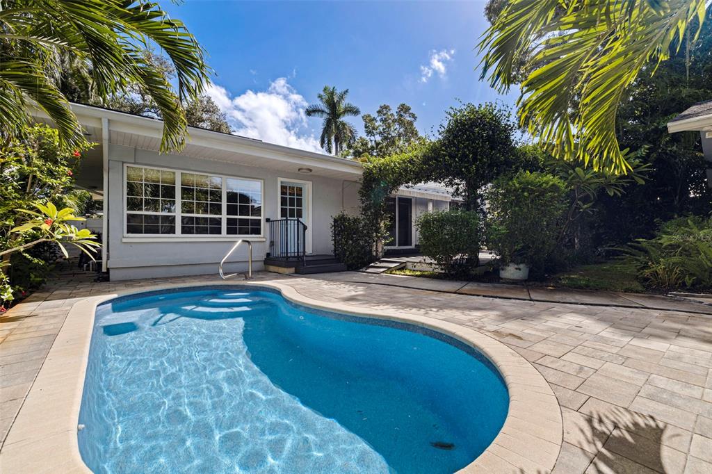 3712 FOSTER HILL DRIVE N, ST PETERSBURG, FL — photo 4 of 49