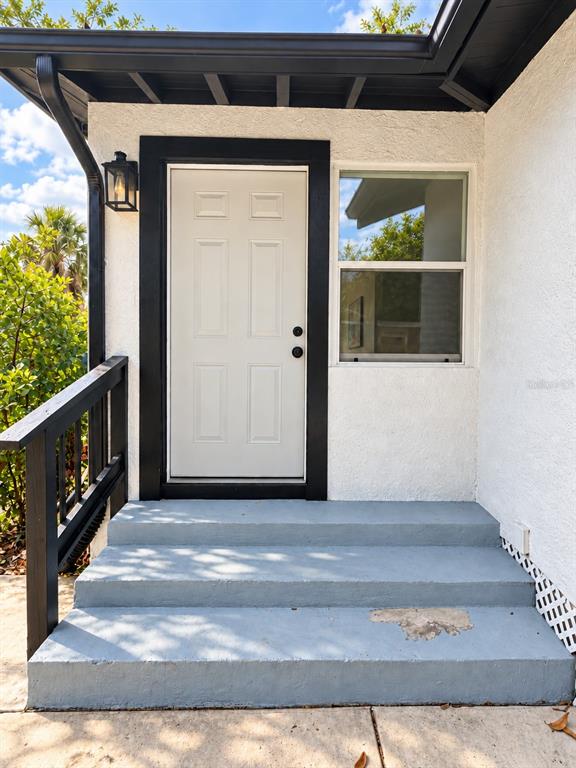 1843 QUINCY STREET S, ST PETERSBURG, FL — photo 4 of 26