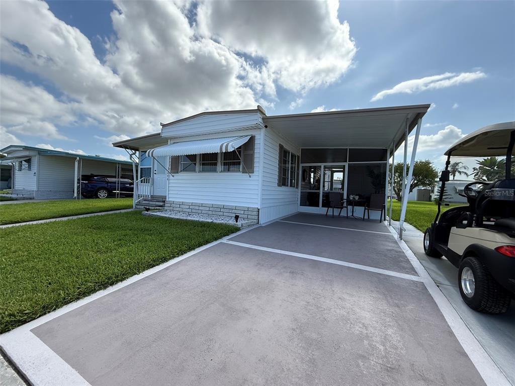 3244 HAMPSHIRE DRIVE