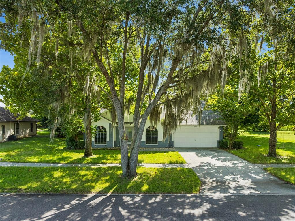 6302 SILVER OAKS DRIVE, ZEPHYRHILLS, FL — photo 2 of 33