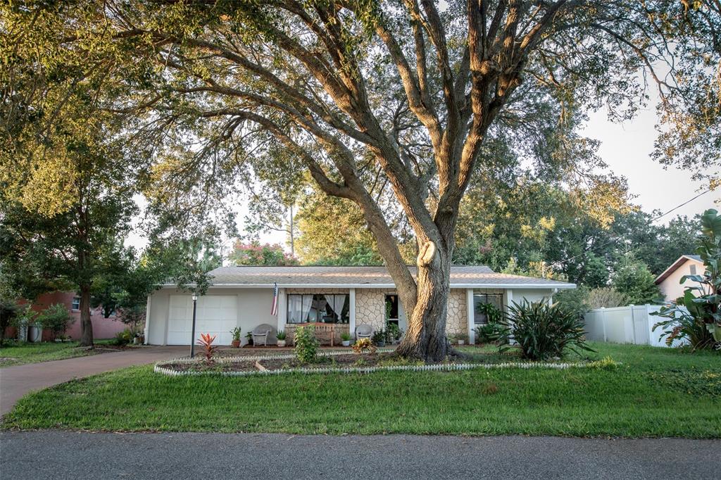 127 BERKSHIRE LANE