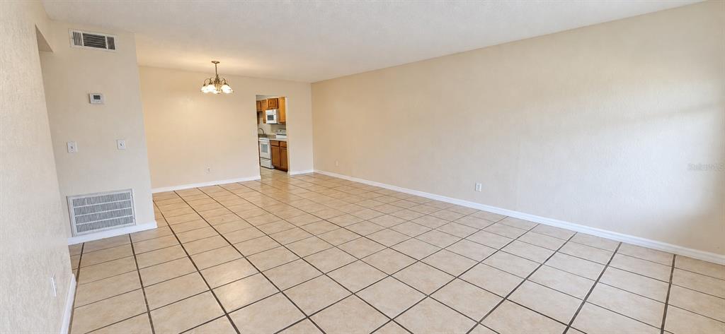 605 NORTHLAKE BOULEVARD UNIT 59, ALTAMONTE SPRINGS, FL — photo 2 of 24