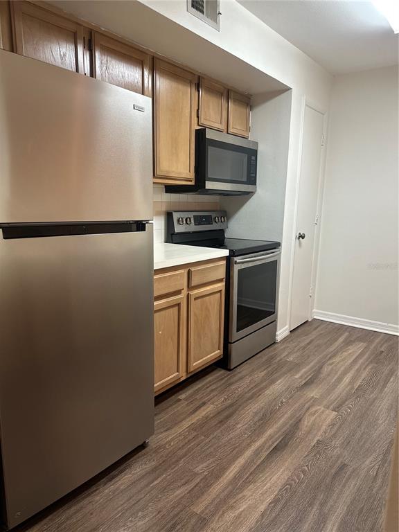 486 N PIN OAK PLACE UNIT 210, LONGWOOD, FL — photo 5 of 17