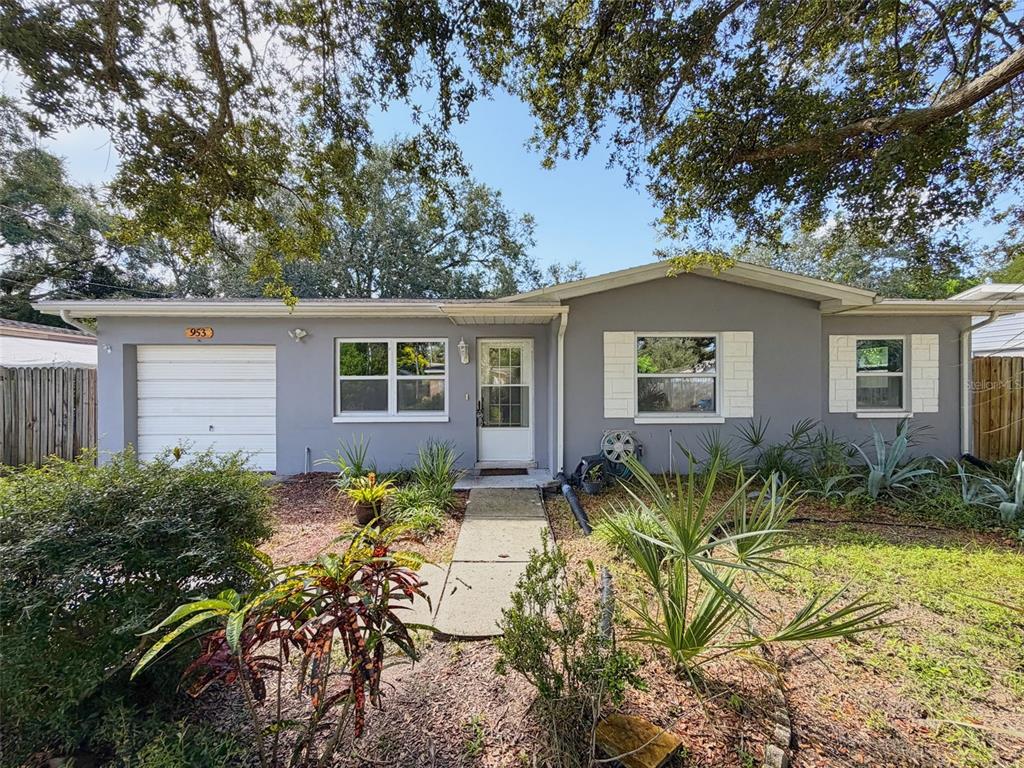 953 CEDARWOOD AVENUE, DUNEDIN, FL — photo 2 of 29