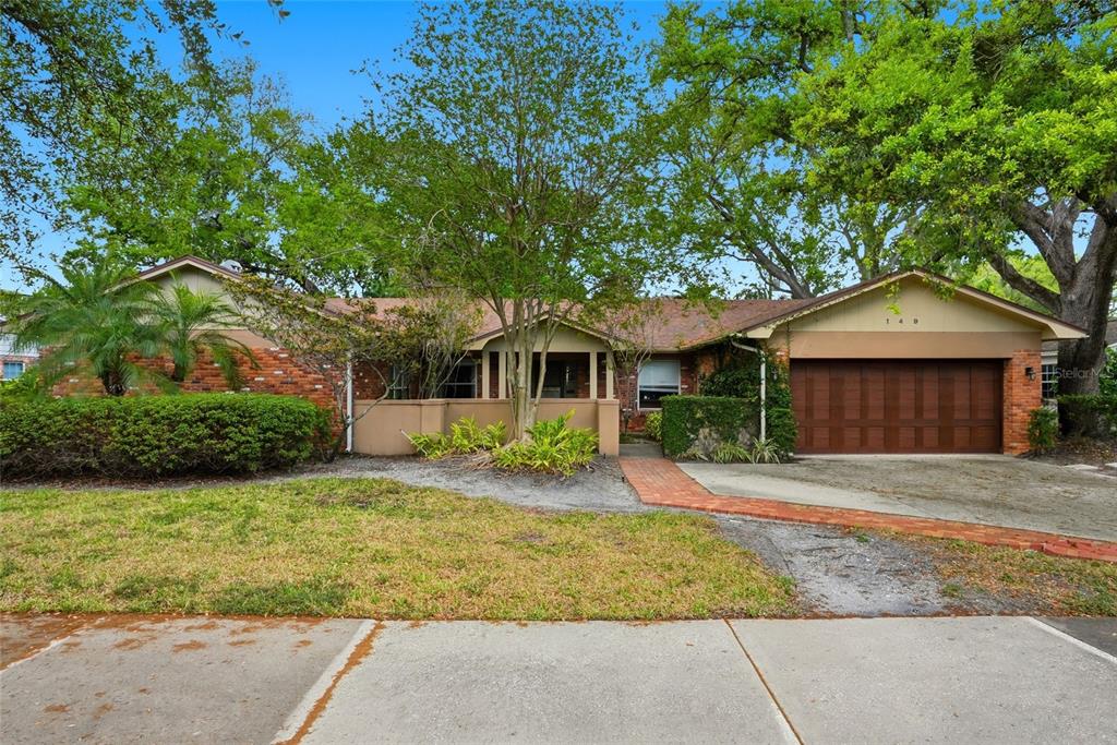 149 W DAVIS BOULEVARD