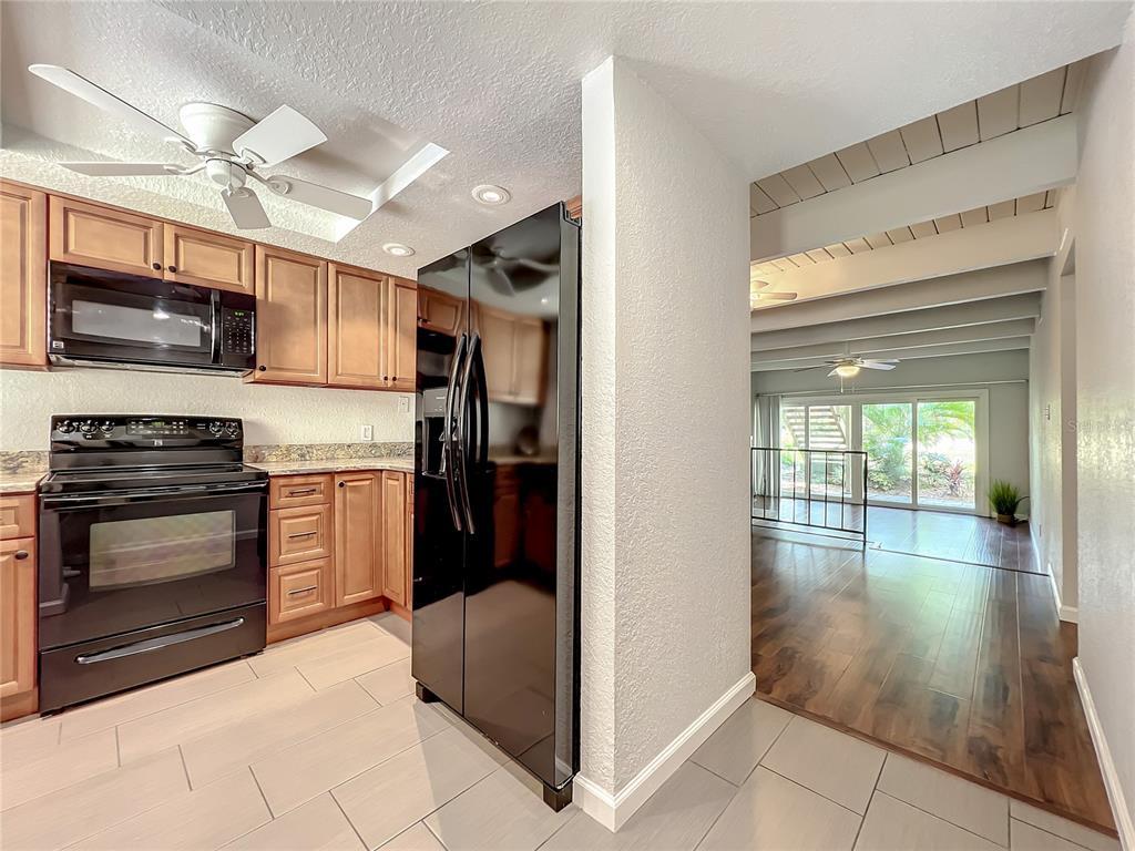 784 E MICHIGAN STREET UNIT 25, ORLANDO, FL — photo 5 of 52