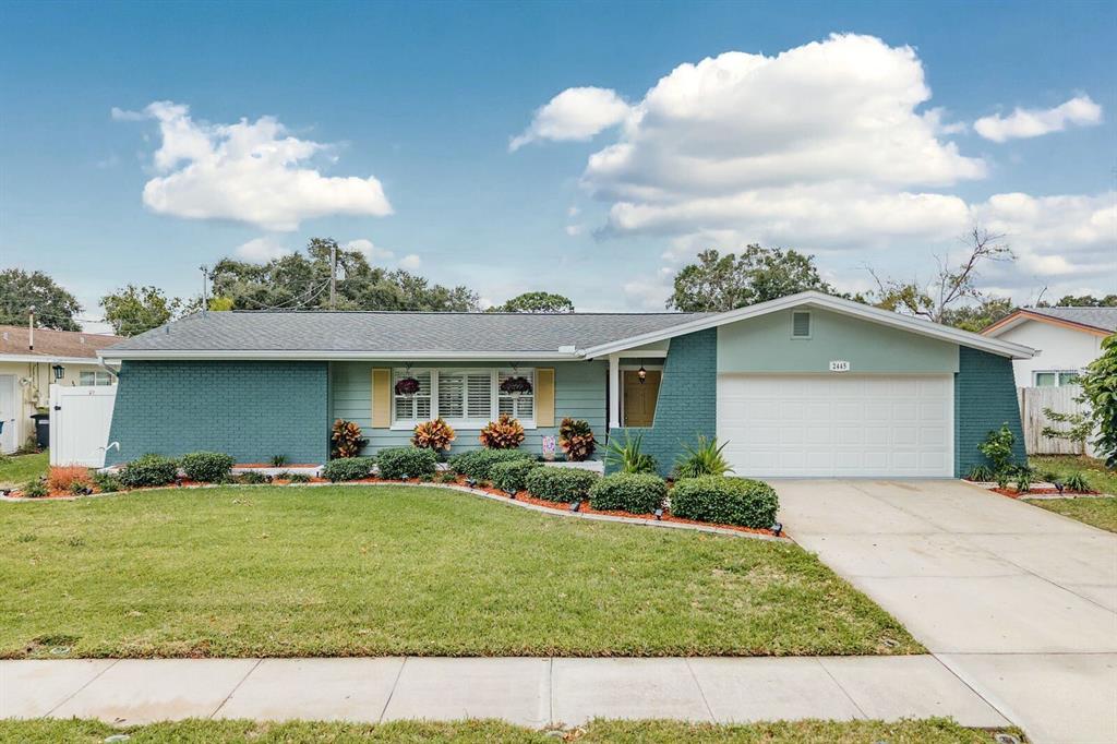 2445 GLENANN DRIVE