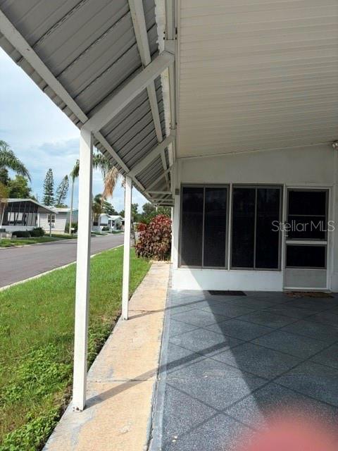 10493 PEACEFUL DRIVE, LARGO, FL — photo 5 of 30