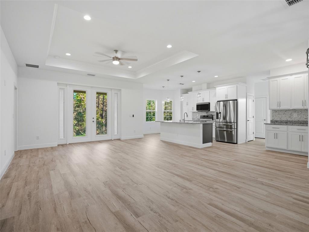 13193 BARNEVELDE ROAD, WEEKI WACHEE, FL — photo 5 of 59