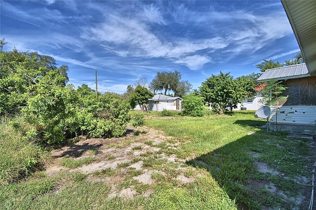 908 S DELANEY AVENUE, AVON PARK, FL — photo 3 of 20