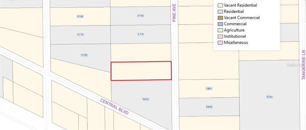 This is a map showing a vacant residential lot highlighted in red near Pine Avenue — 0 PINE AVENUE, OKEECHOBEE, FL