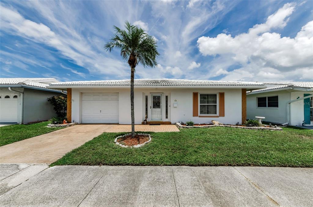 5461 PALM CREST COURT N UNIT 5461