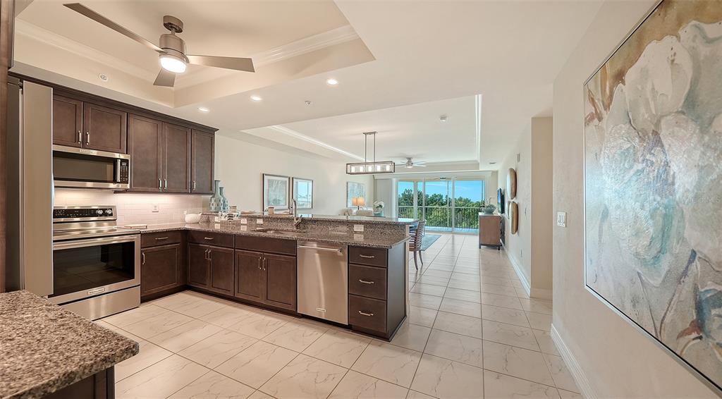 250 HIDDEN BAY DRIVE UNIT 302, OSPREY, FL — photo 4 of 30