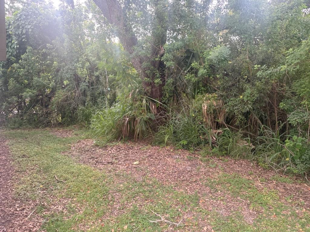 6199 59TH PLACE N, ST PETERSBURG, FL — photo 2 of 12
