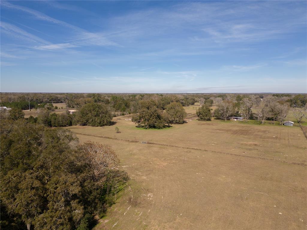 NW 182ND AVE AVENUE NW, HIGH SPRINGS, FL — photo 3 of 12