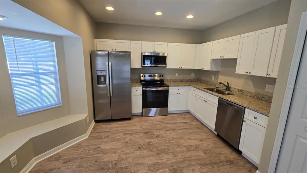 32440 SPRING CORRAL COURT, WESLEY CHAPEL, FL — photo 5 of 16