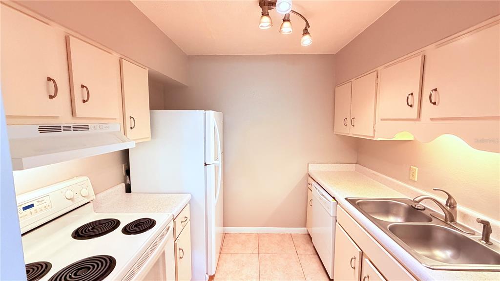 2500 LEE ROAD UNIT 145, WINTER PARK, FL — photo 5 of 12