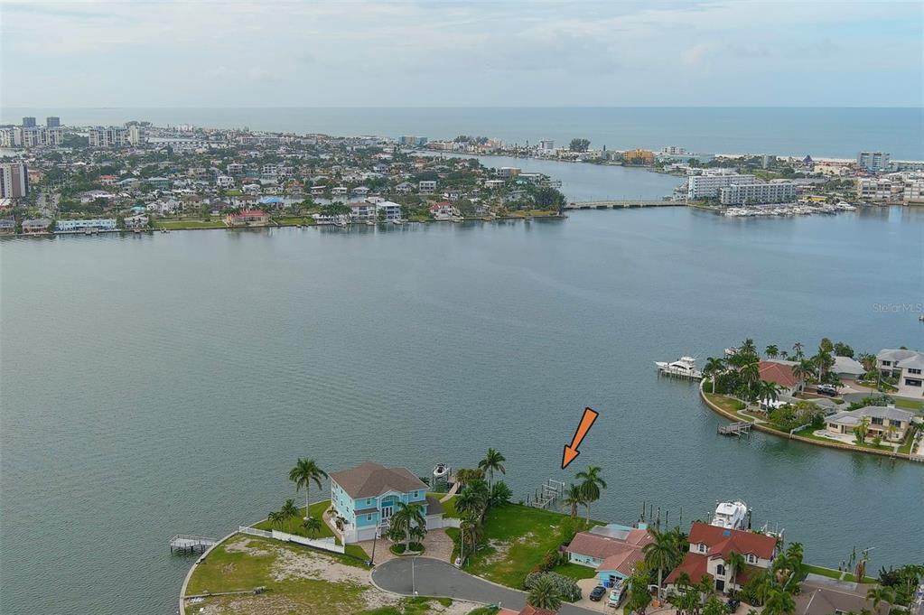 11080 8TH STREET E, TREASURE ISLAND, FL — photo 3 of 9